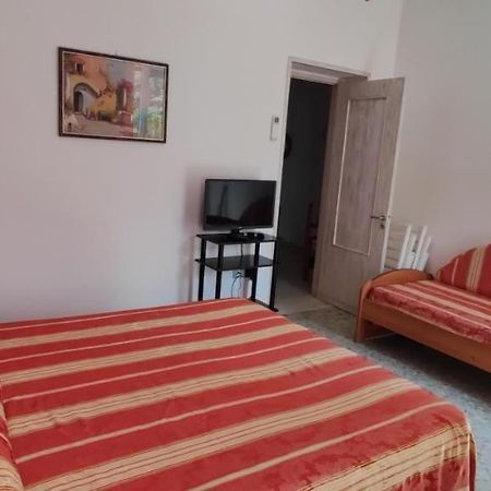Chiaia Apartments Ponza Luaran gambar