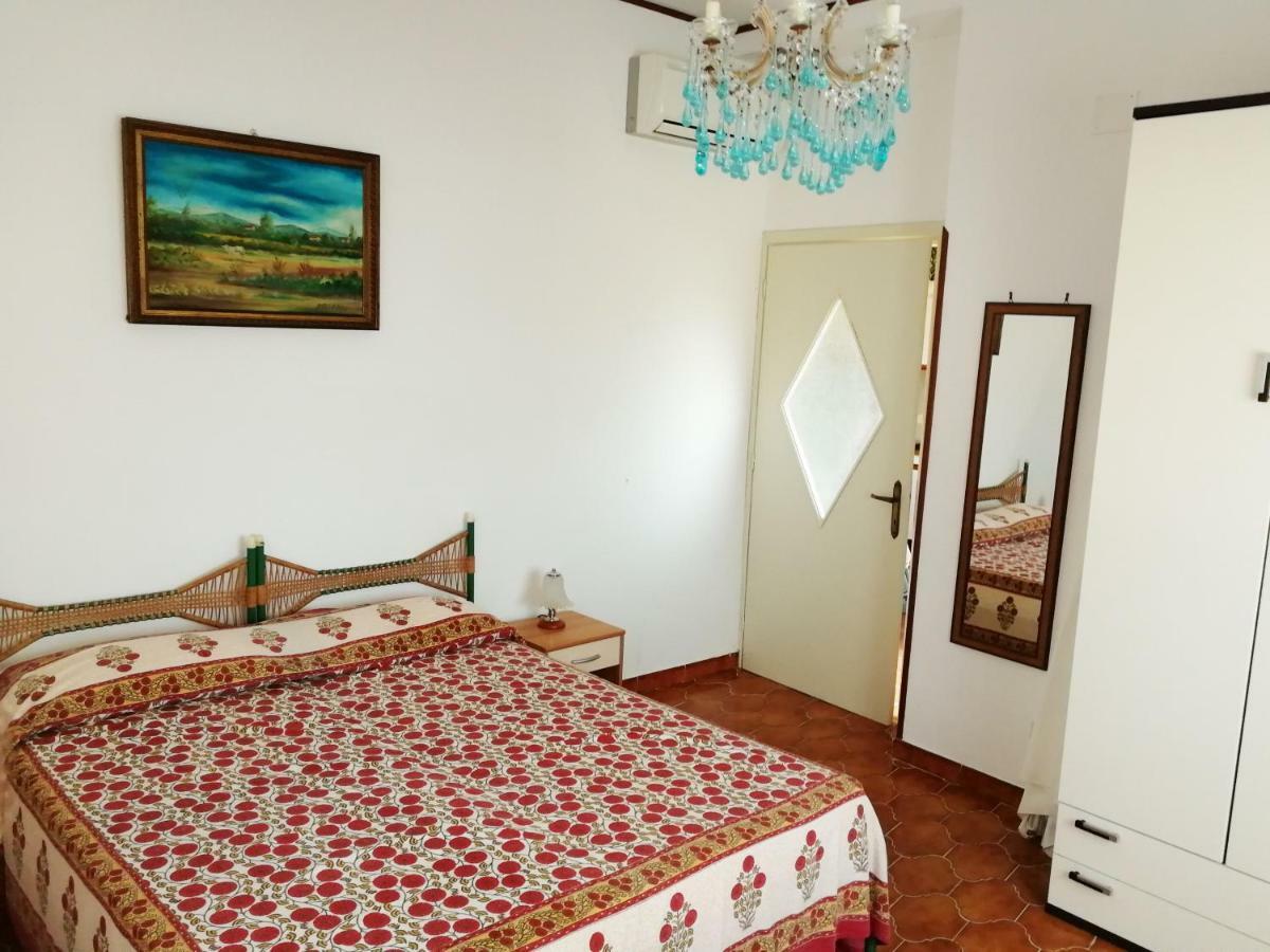 Chiaia Apartments Ponza Luaran gambar
